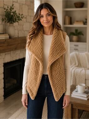 Dolce Cabo Camel Faux Fur Textured Open Front Vest Cardigan Cozy Size Medium